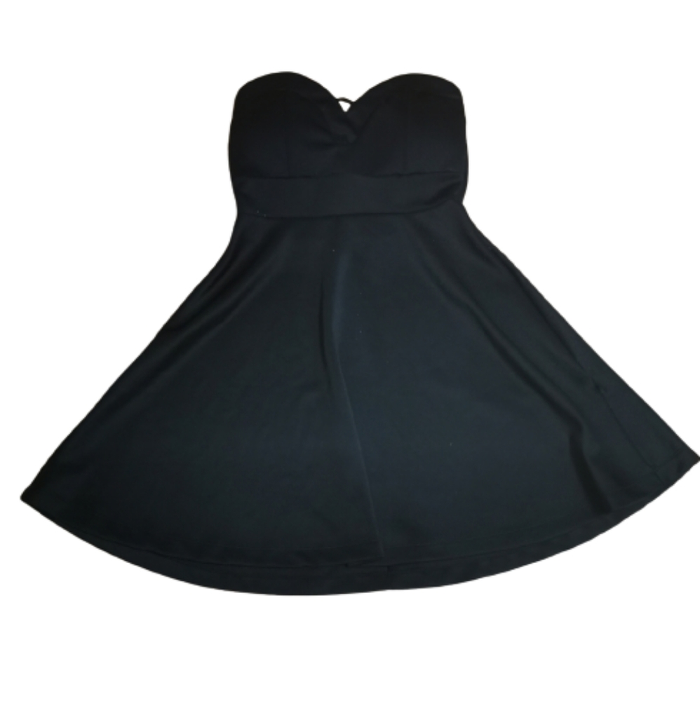 Black strapless dress
